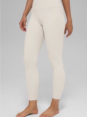 ALO Yoga Light Beige Seamless Leggings